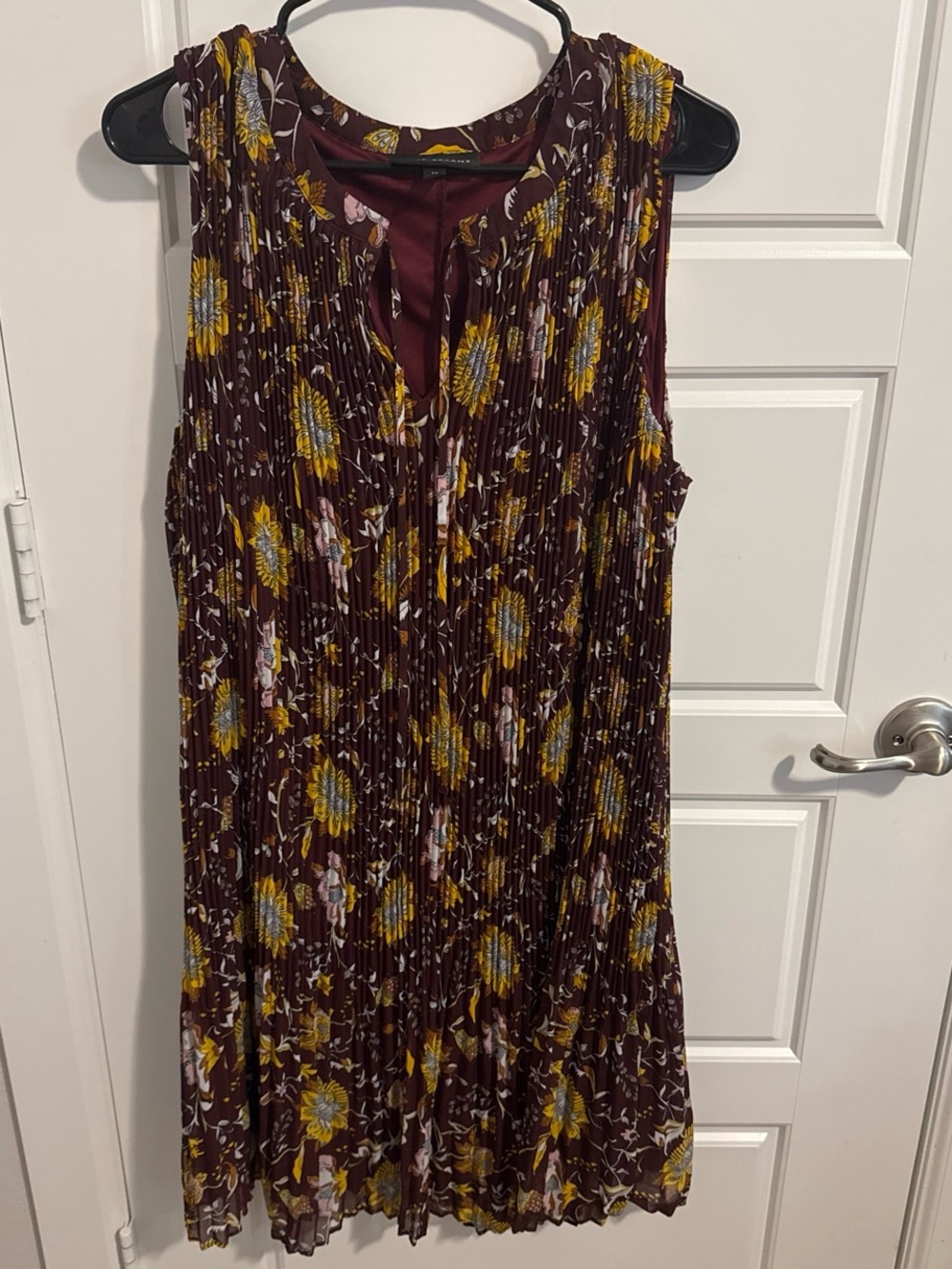 Lane Bryant - Women's Pleated Floral Dress - Burgundy